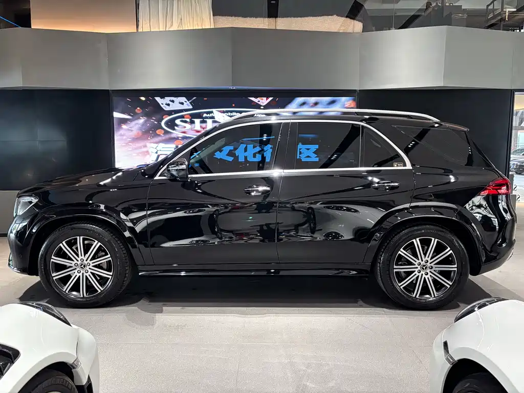 Mercedes-Benz GLE 2024
