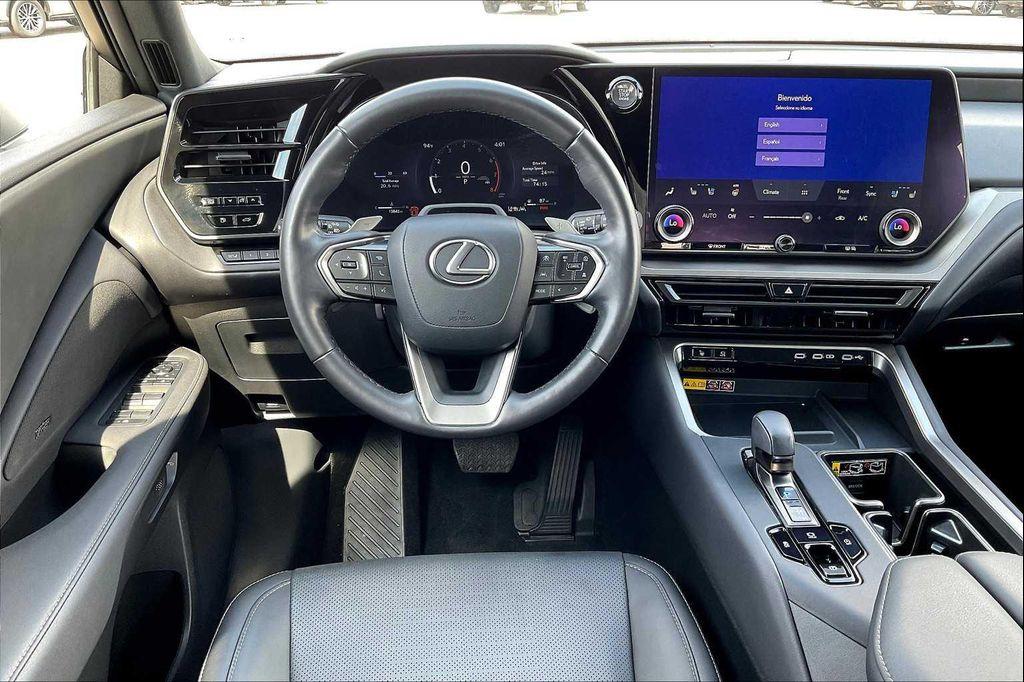 Lexus TX 2024