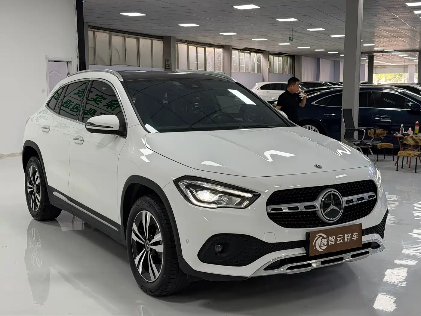 Mercedes-Benz GLA 2023