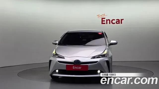 Toyota Prius 2020