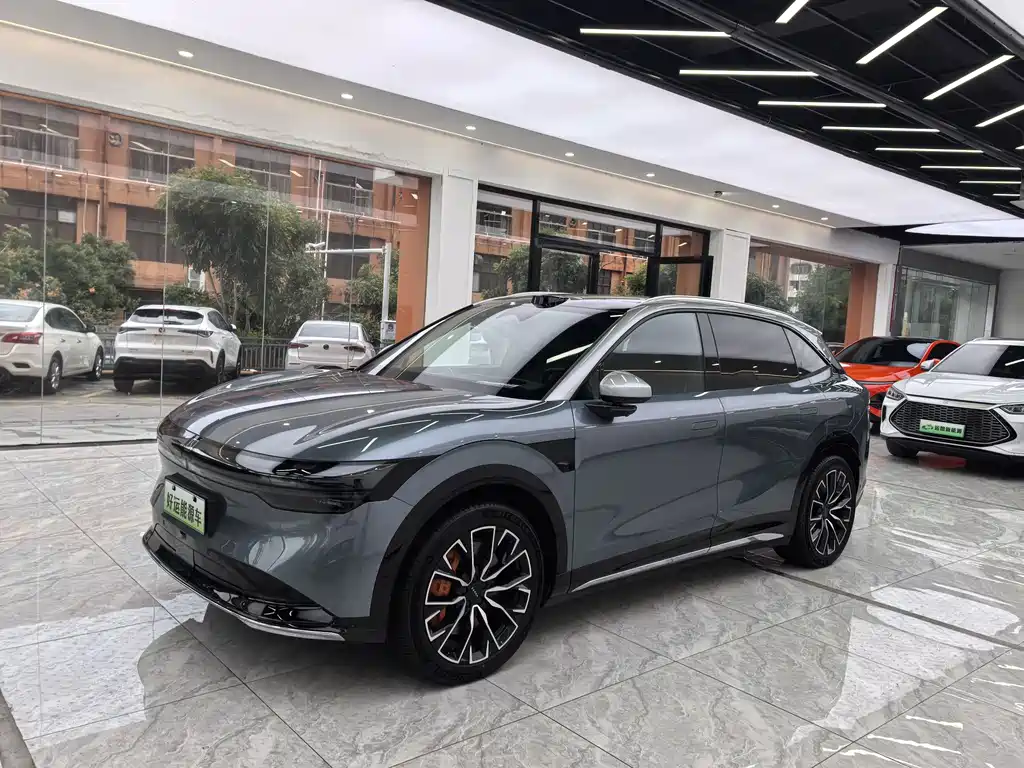 Zeekr 7X 2024