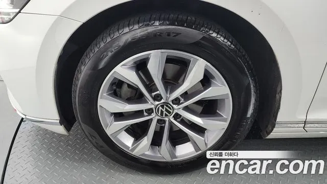 Volkswagen Passat 2022