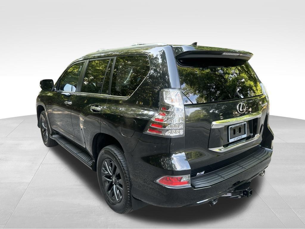 Lexus GX 2023