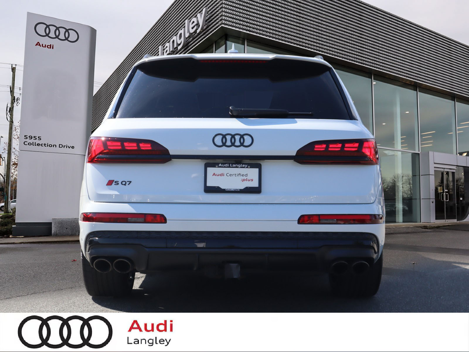Audi SQ8 2025