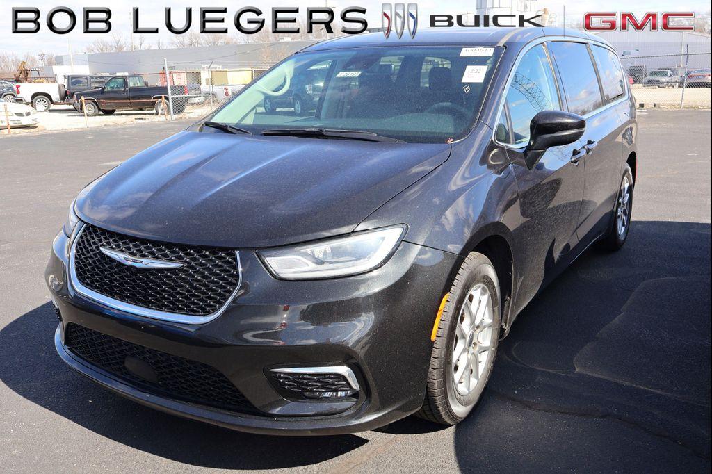 Chrysler Pacifica 2023