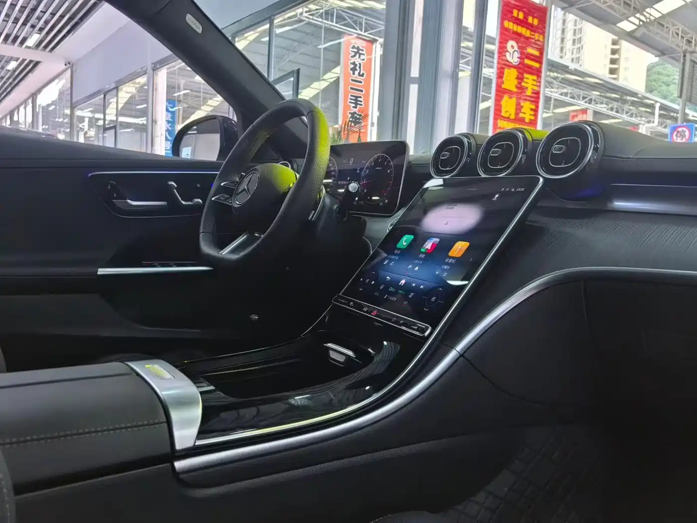 Mercedes-Benz C-Класс 2025