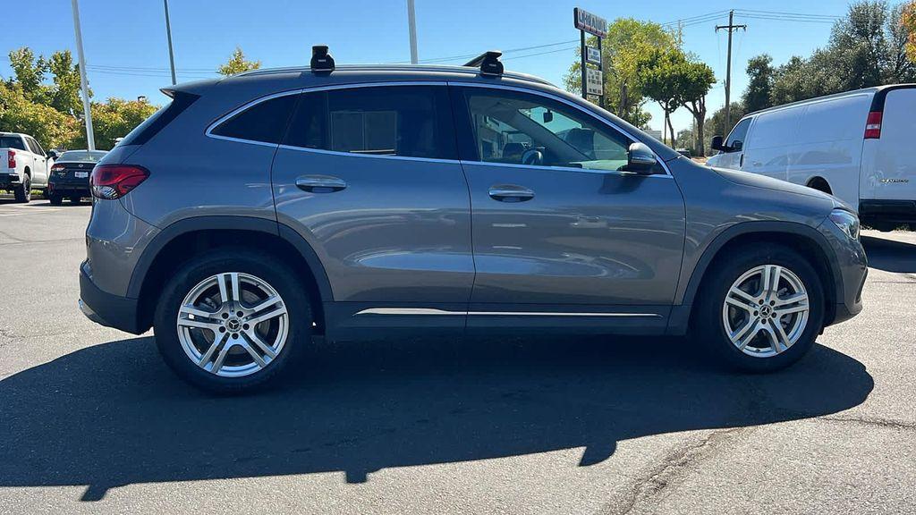Mercedes-Benz GLA 250 2021