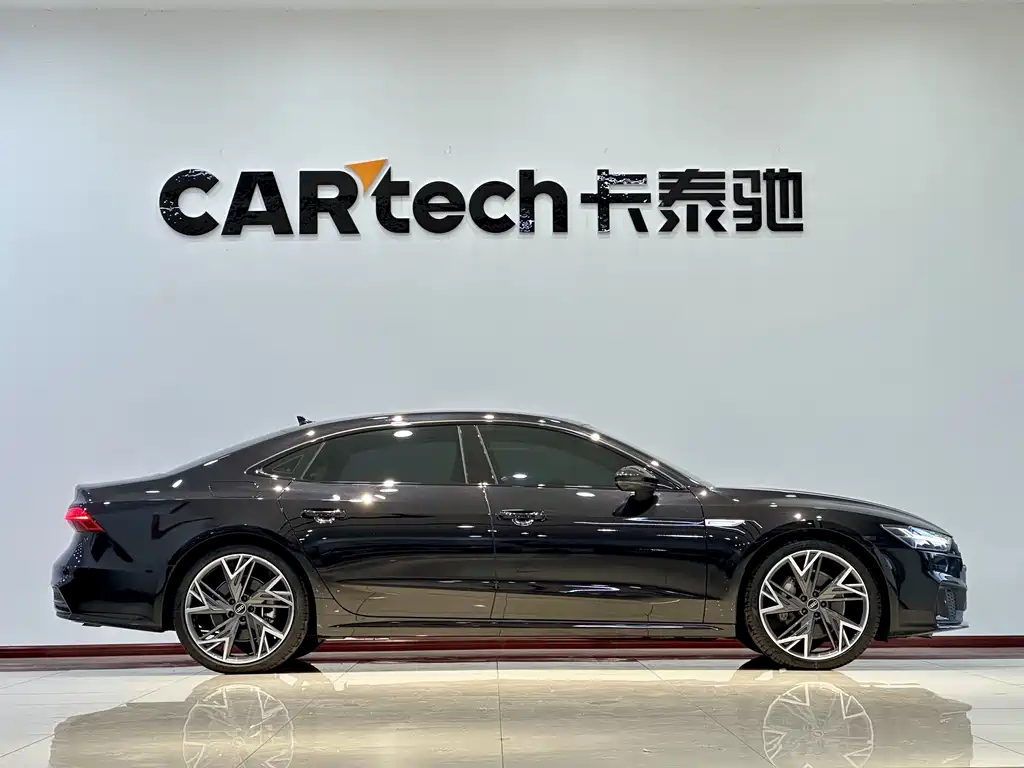 Audi A7 2024