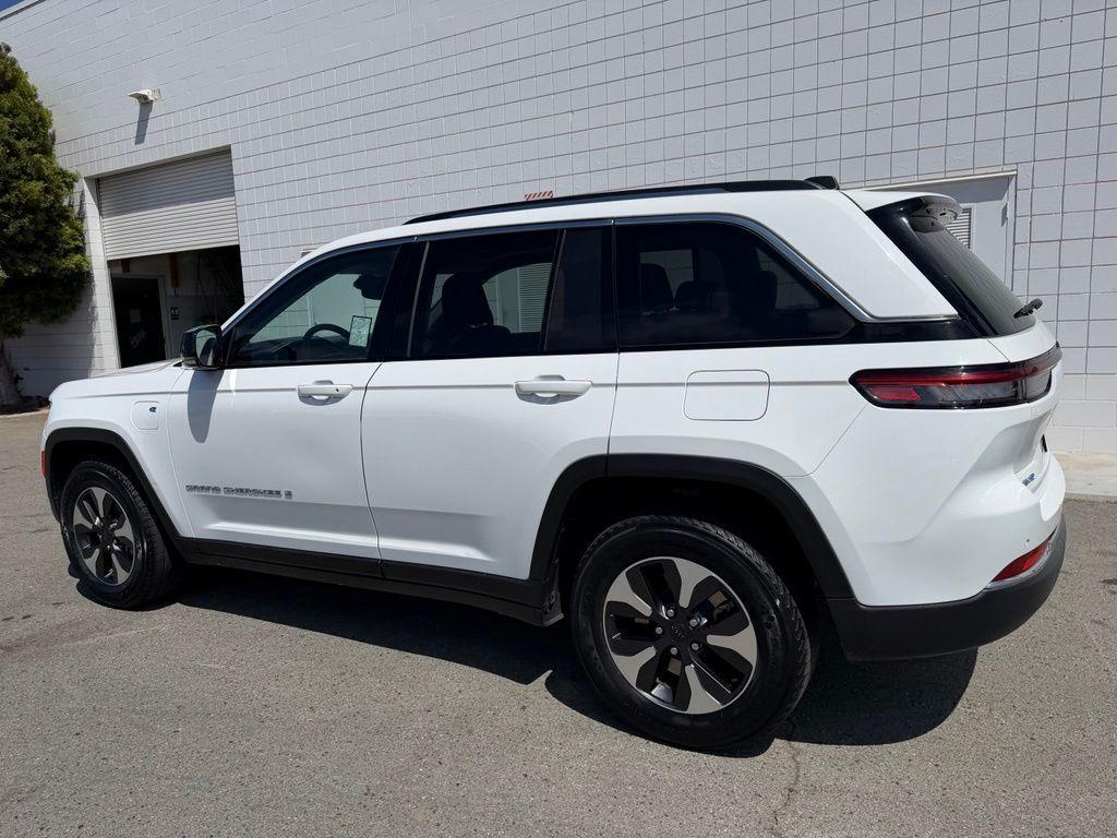 Jeep Grand Cherokee 2024