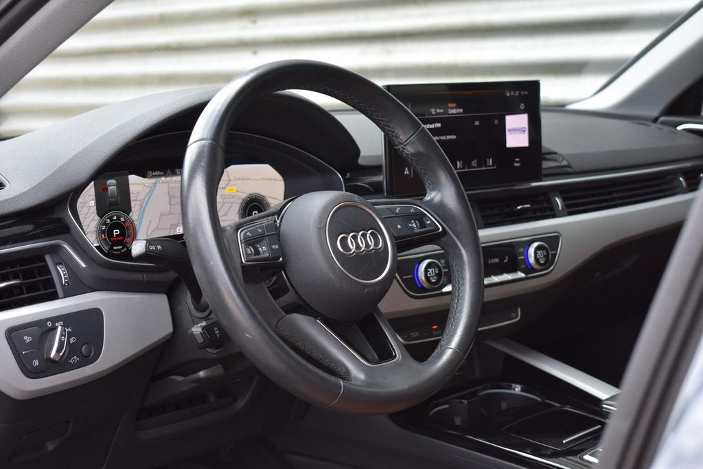 Audi A4 2021