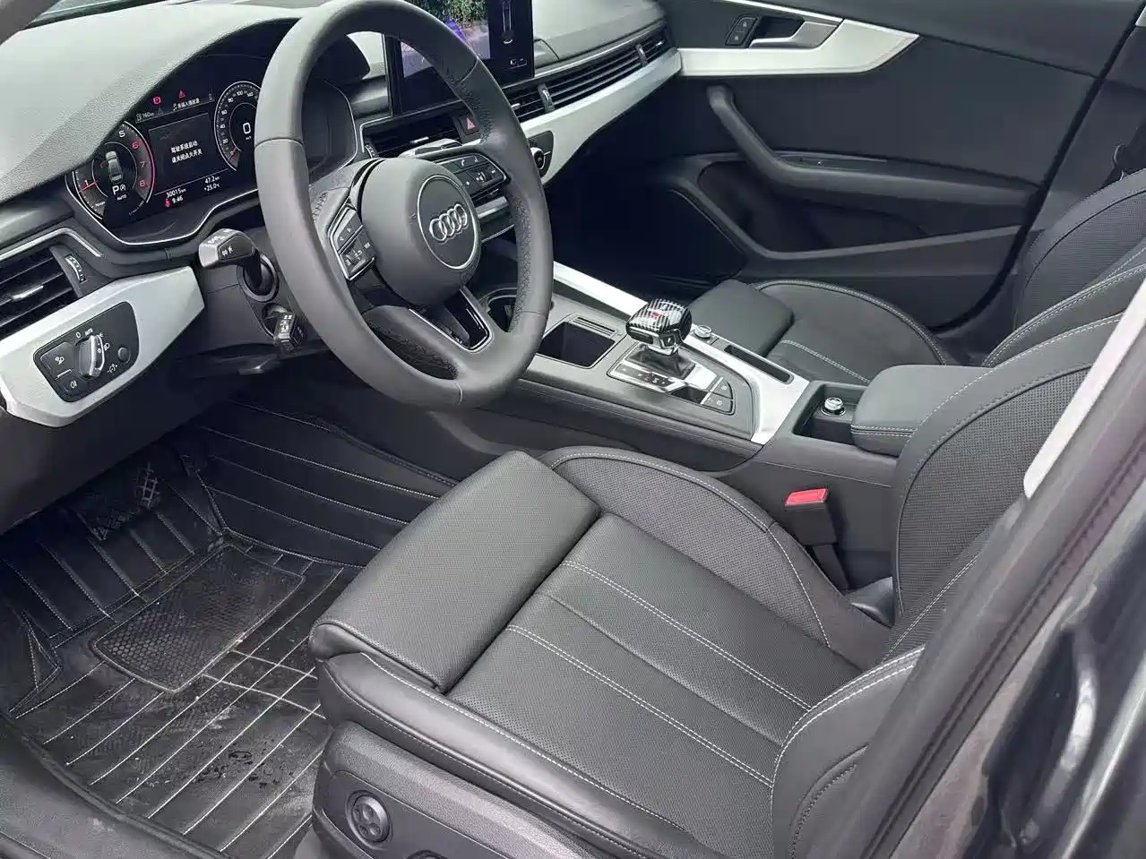 Audi A4 2023