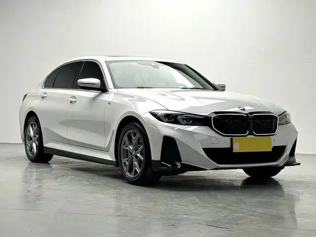 BMW i3 2023