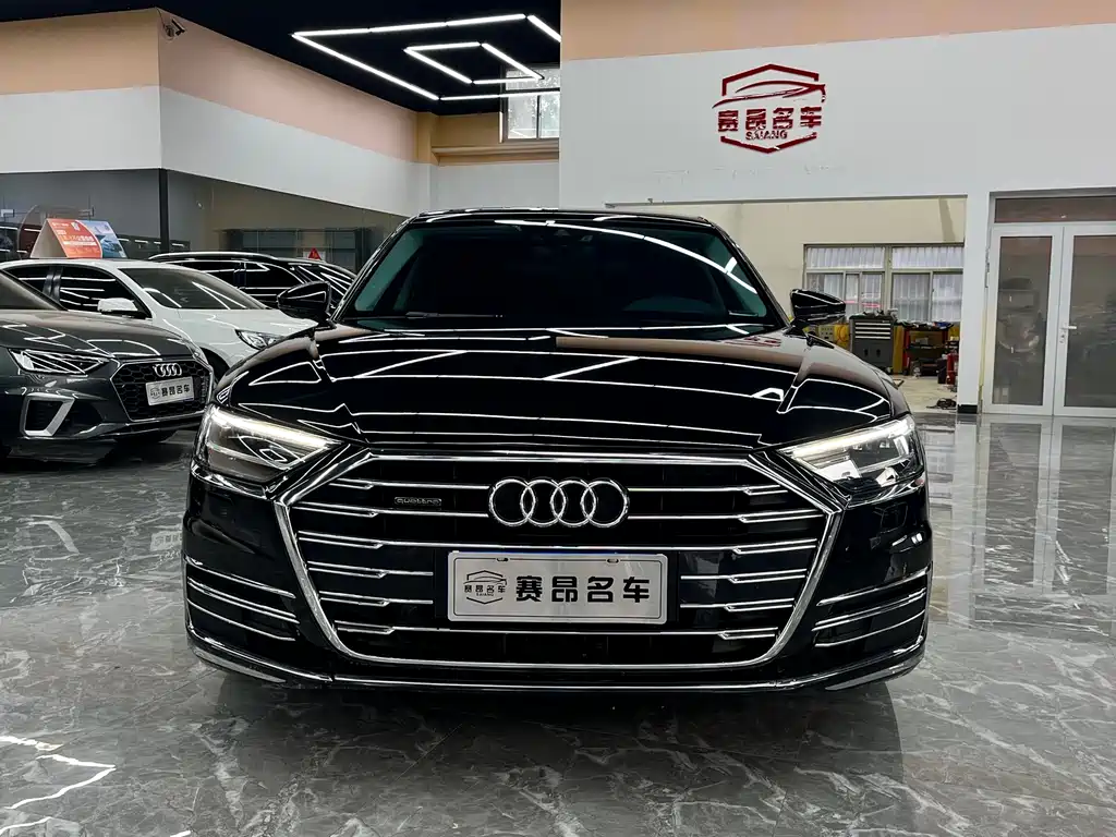 Audi A8 2021