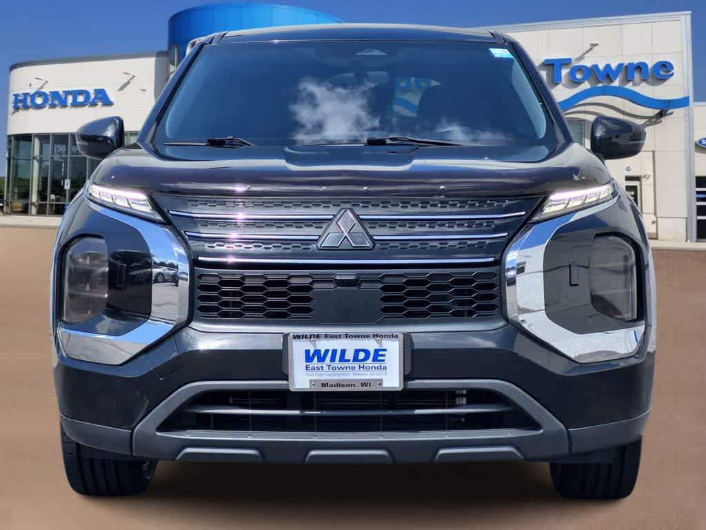 Mitsubishi Outlander 2022
