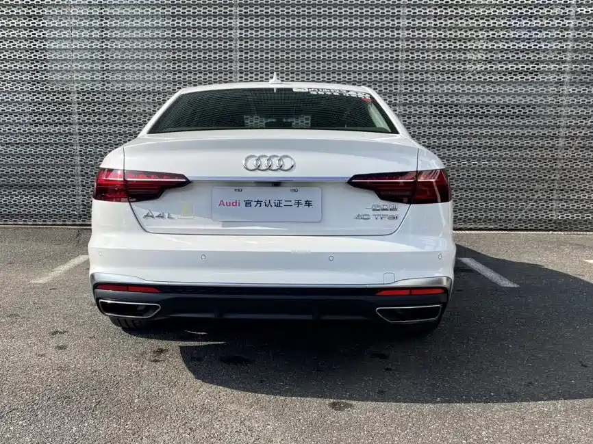 Audi A4 2022