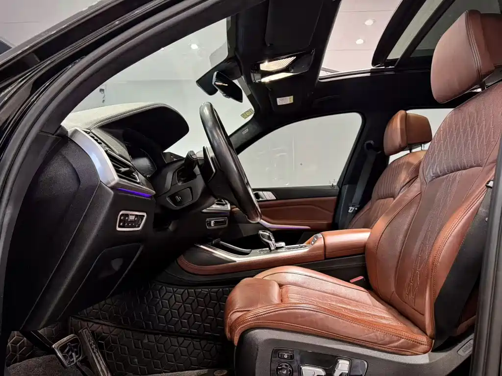 BMW X7 2020