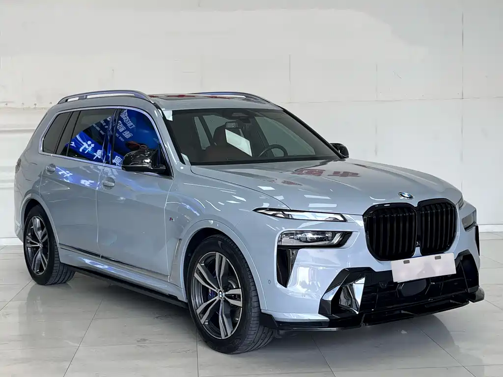BMW X7 2023