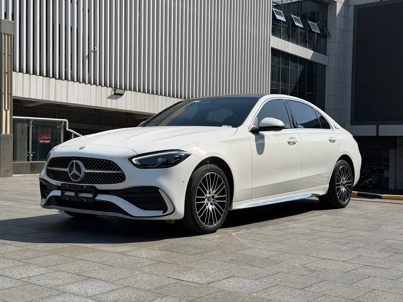 Mercedes-Benz C-Класс 2024