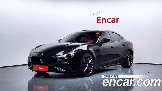 Maserati Ghibli 2020
