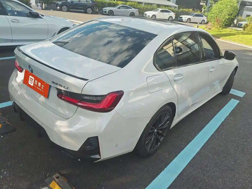 BMW 3 серии 2023