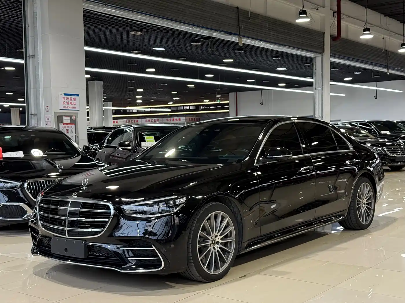 Mercedes-Benz S-Класс 2025