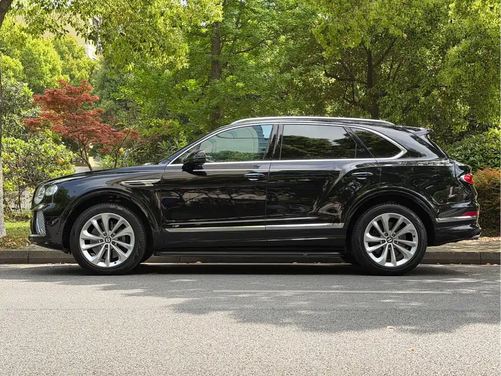 Bentley Bentayga 2023