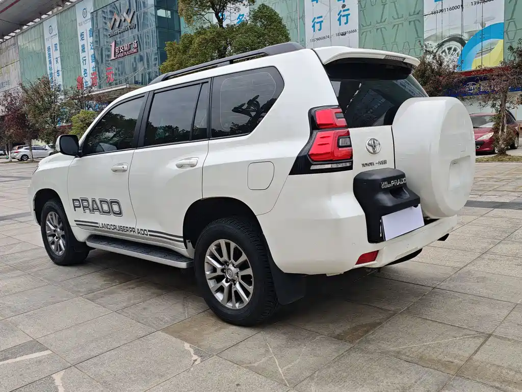 Toyota Land Cruiser Prado 2020