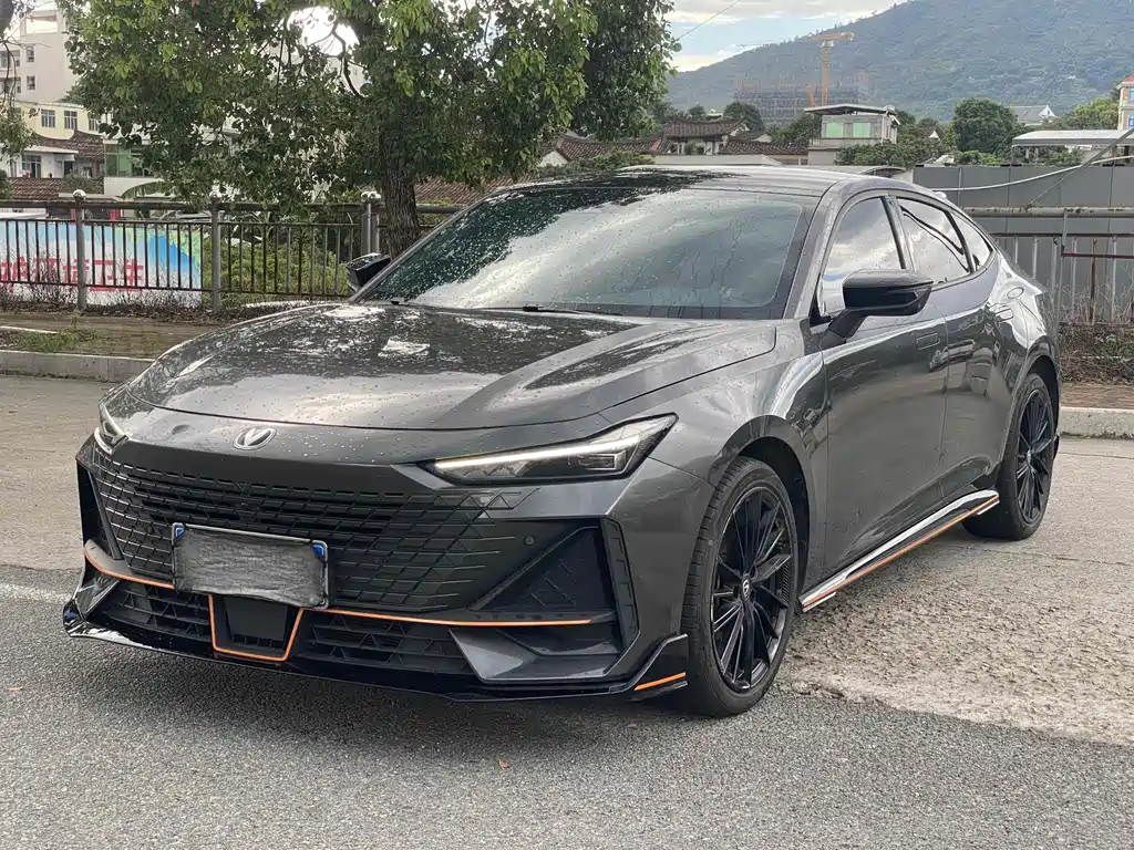 Changan UNI-V 2022