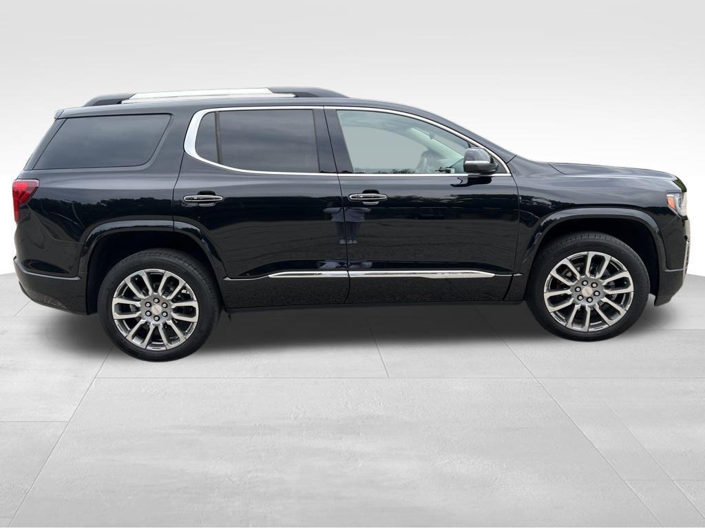 GMC Acadia 2023