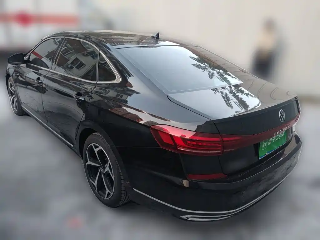 Volkswagen Passat 2022