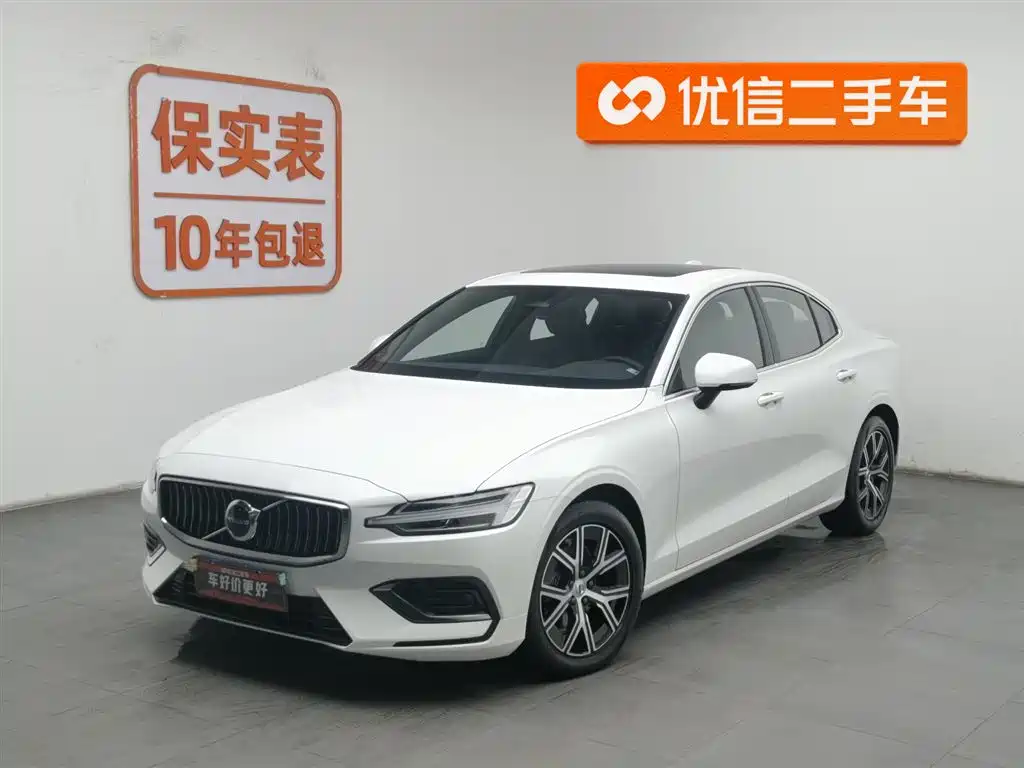 Volvo S60 2024