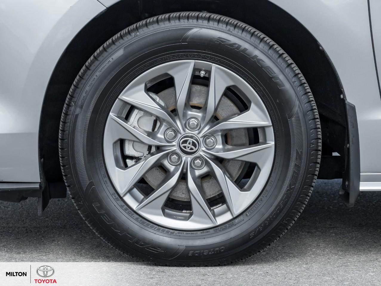 Toyota Sienna 2024
