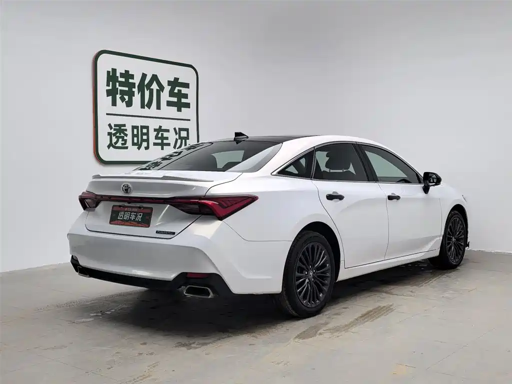 Toyota Avalon 2020