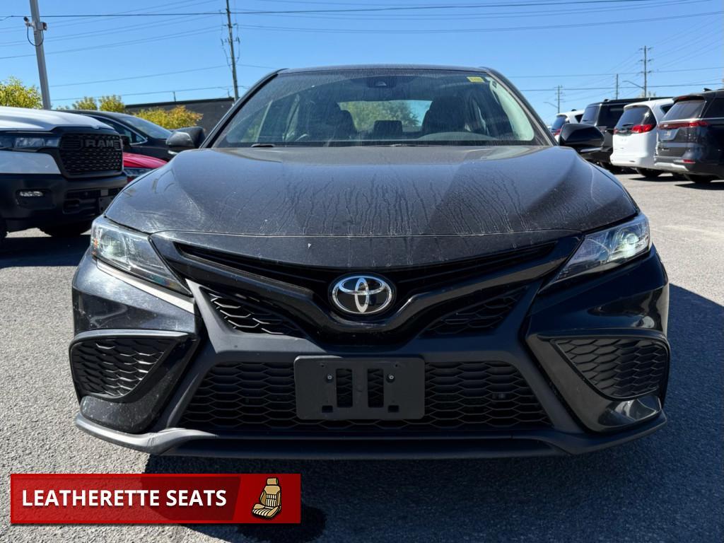 Toyota Camry 2021