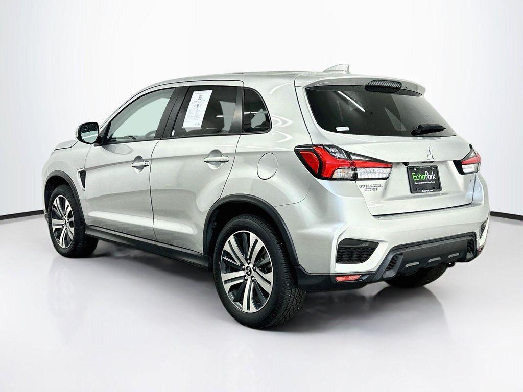 Mitsubishi Outlander Sport 2024