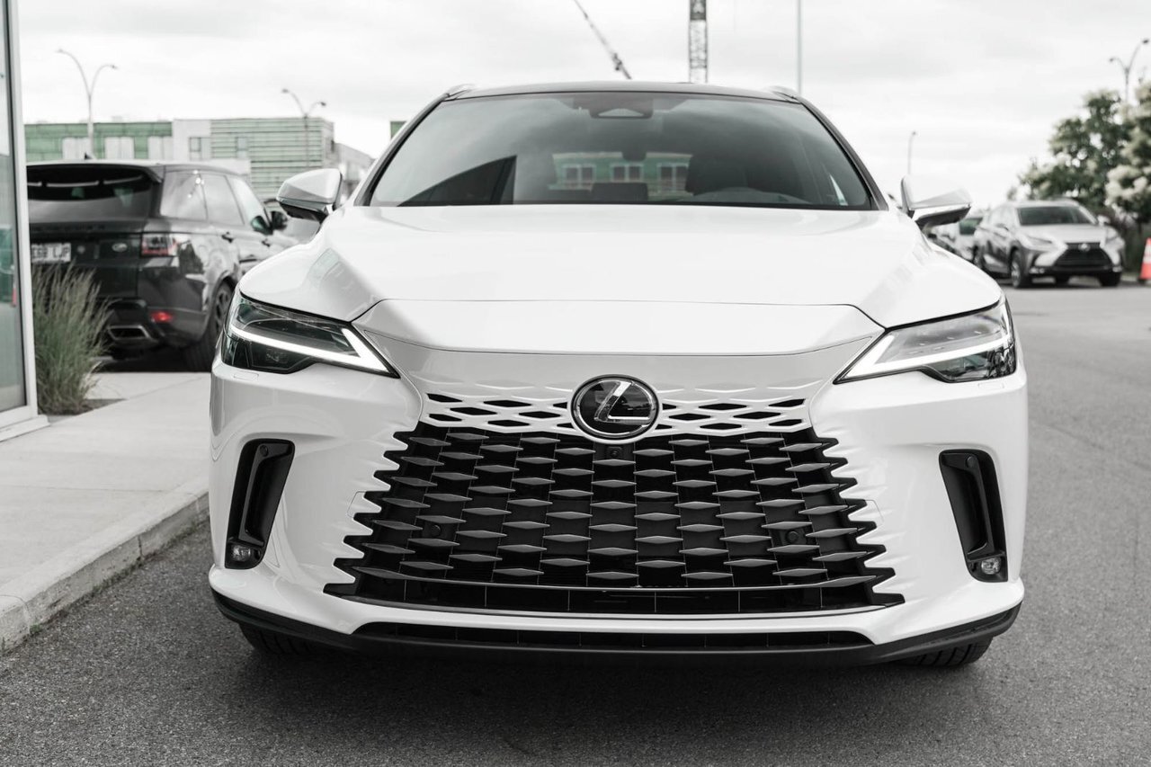 Lexus RX 2025