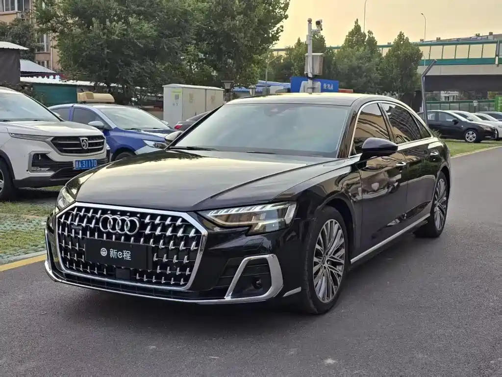 Audi A8 2023