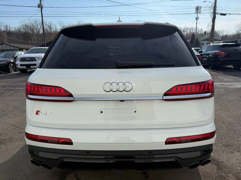 Audi SQ7 2021