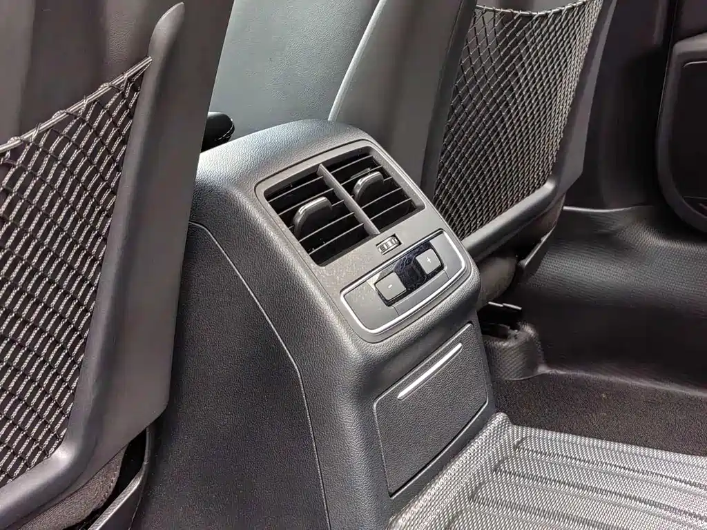 Audi A4 2025