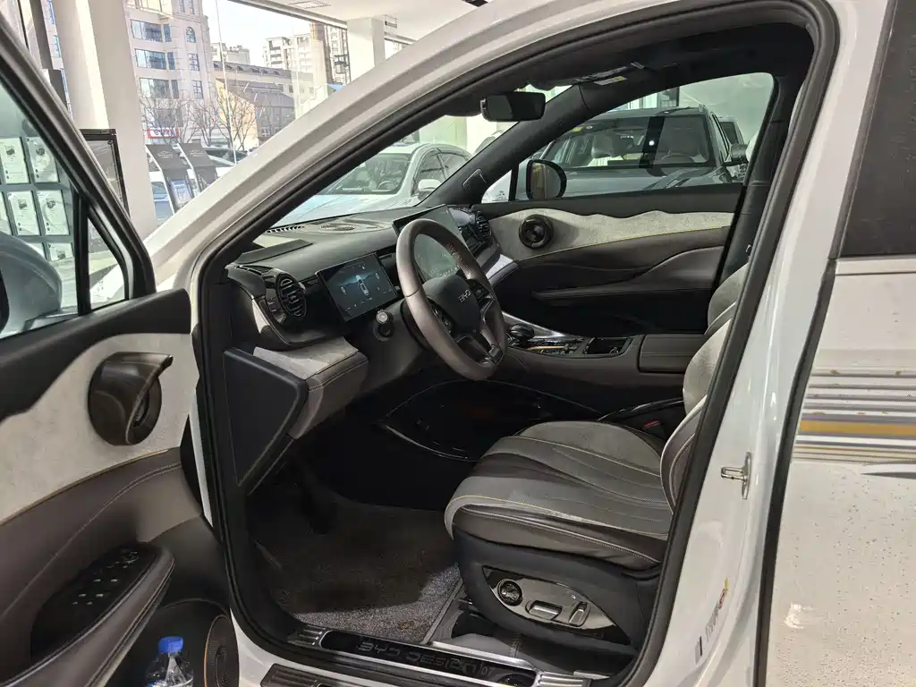 BYD Frigate 07 2024