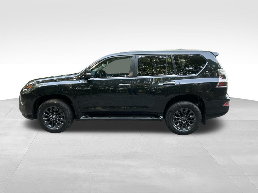 Lexus GX 2023