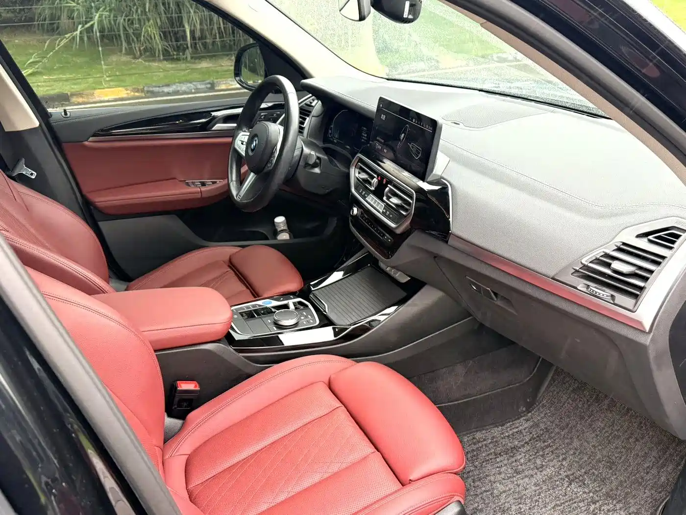 BMW iX3 2023