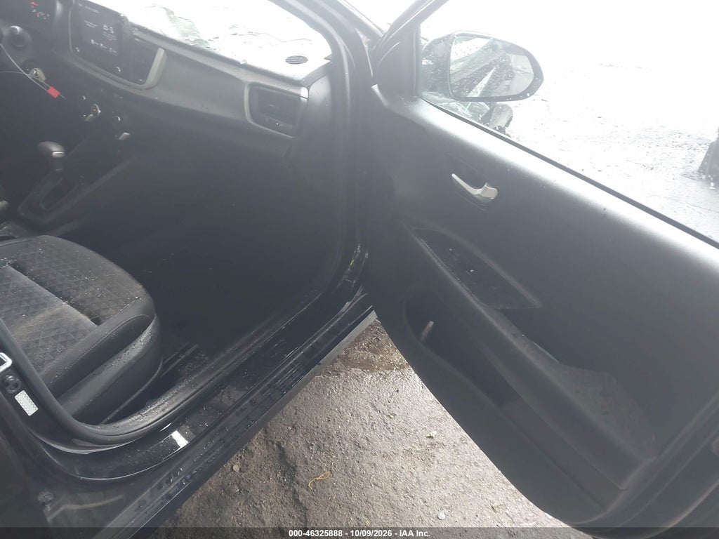 Kia Rio 2021