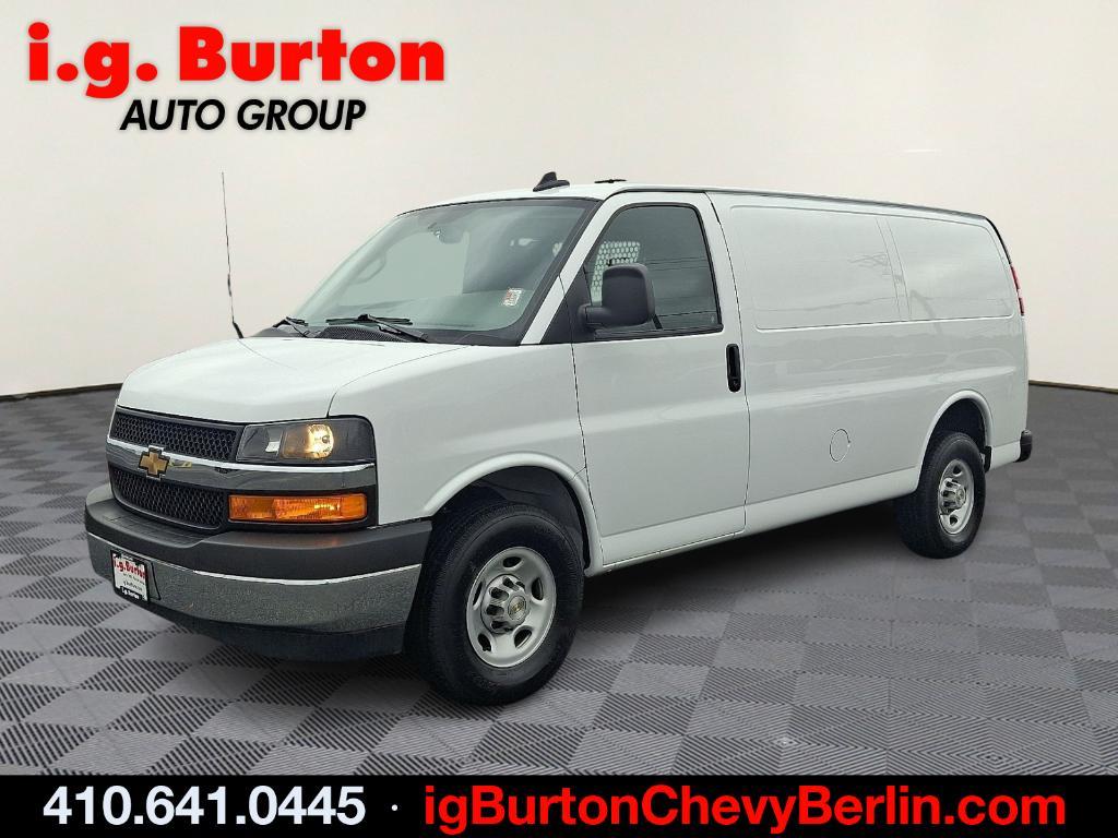 Chevrolet Express 2024