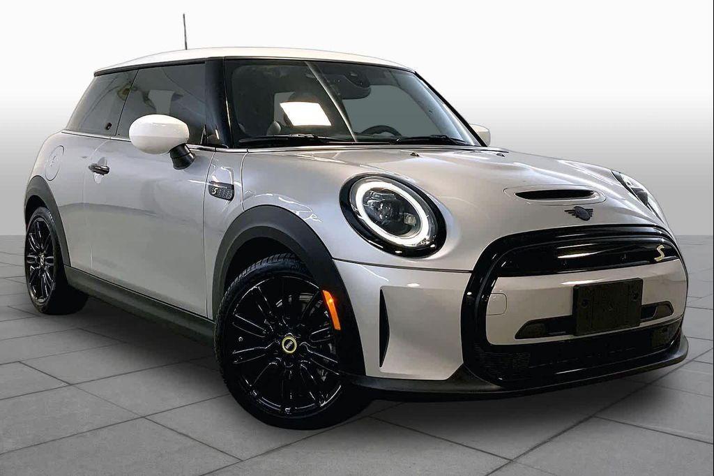 Mini Hardtop 2024