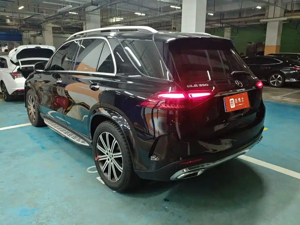 Mercedes-Benz GLE 2025