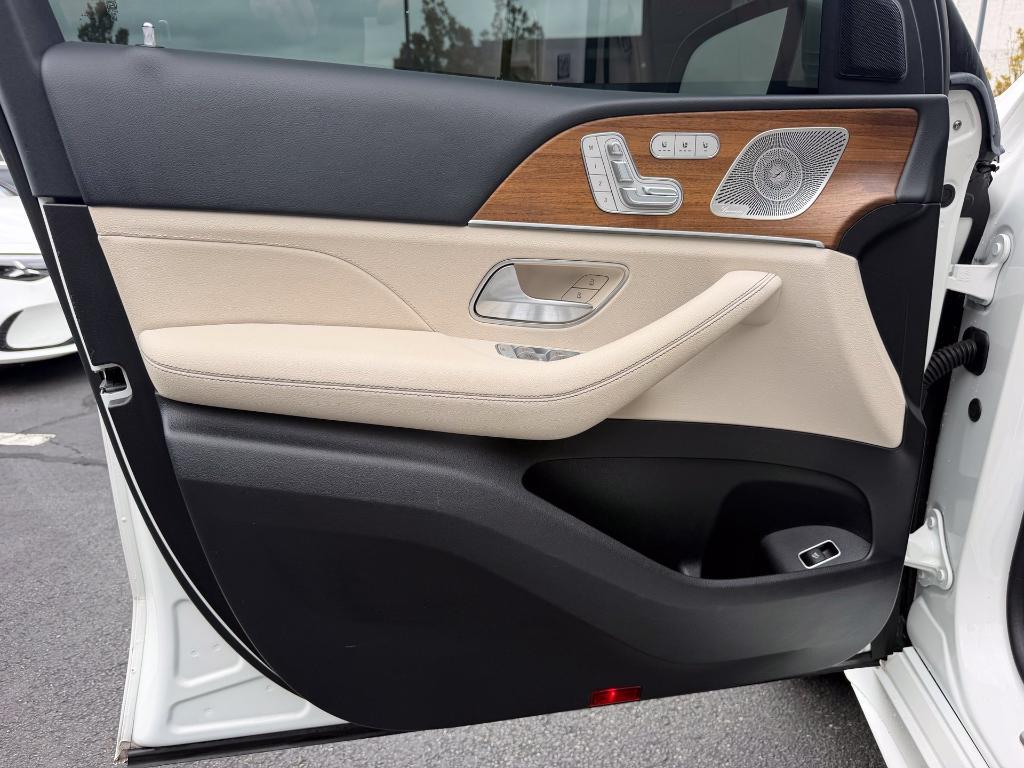 Mercedes-Benz GLS 450 2024