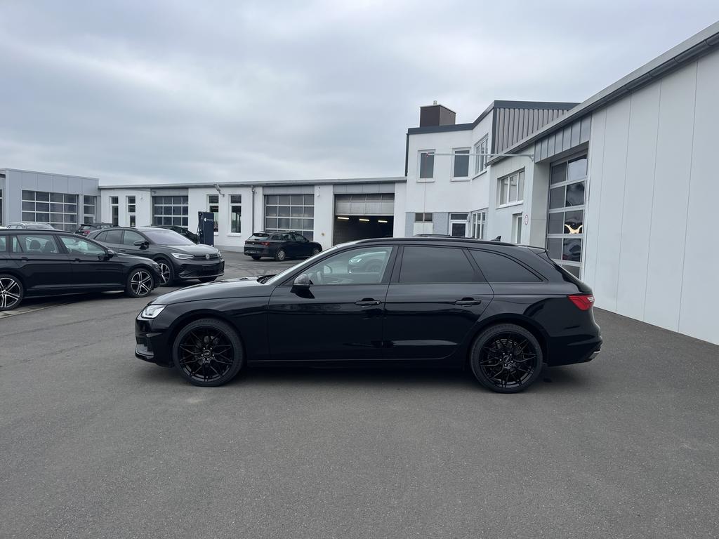 Audi A4 2022