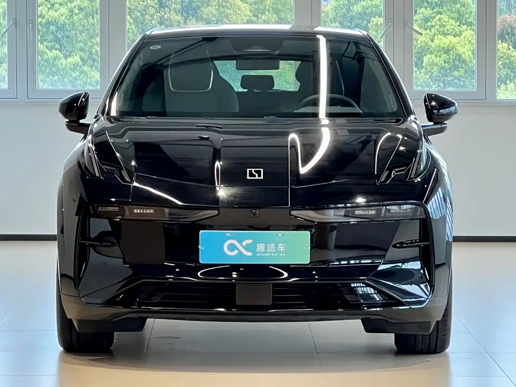 Zeekr X 2024