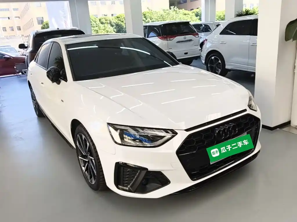 Audi A4 2024